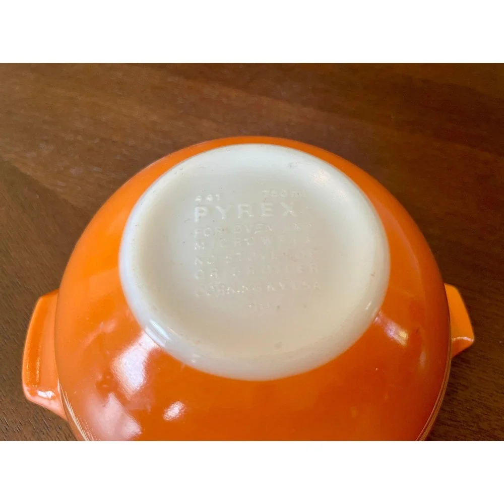 Pyrex Mixing Bowl Unisex 750ml Orange Excellent Autumn Harvest Wheat 441 Vintage